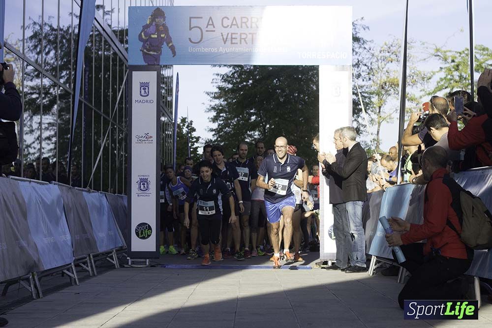 Carrera Vertical Torrespacio salida 1