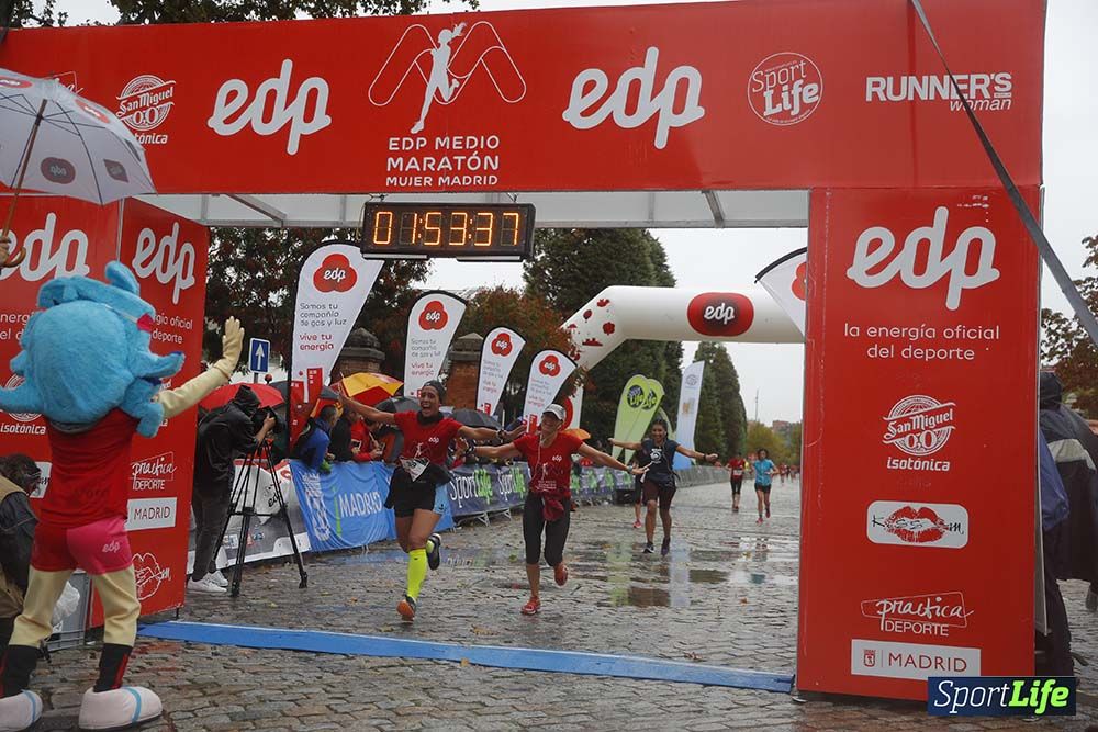 EDP Medio Maratón de la Mujer meta 3