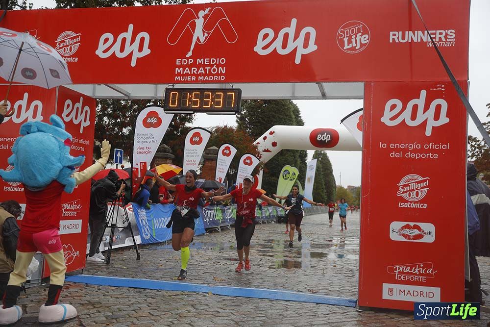EDP Medio Maratón de la Mujer meta 3