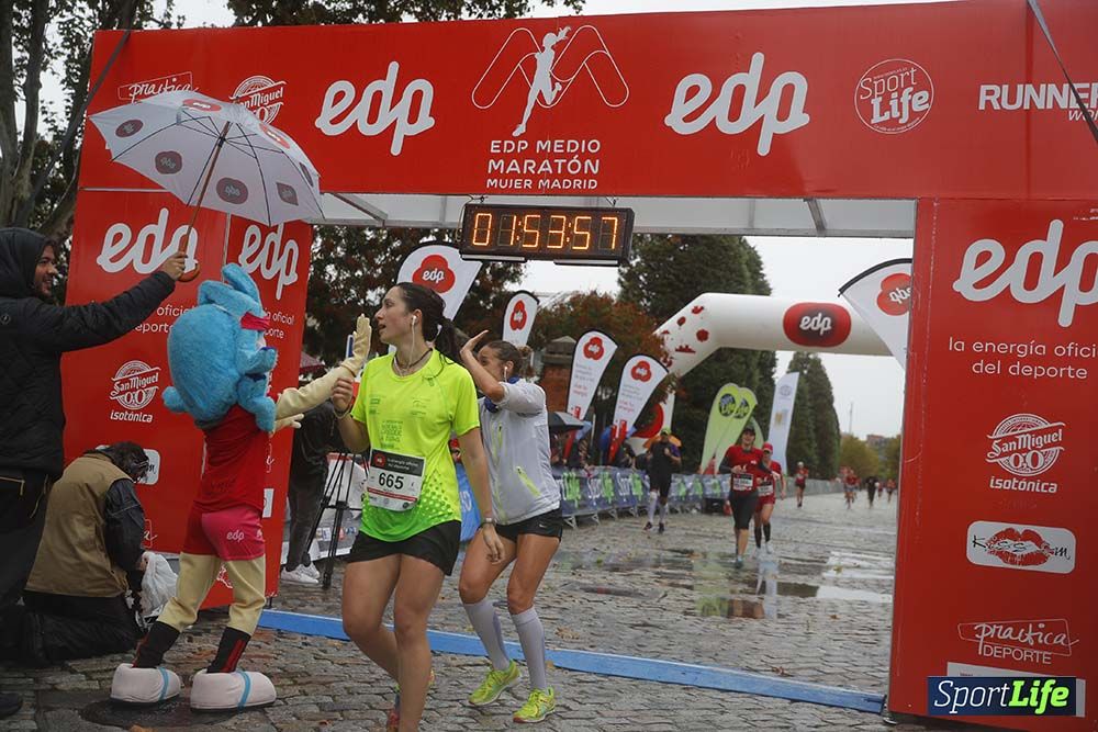EDP Medio Maratón de la Mujer meta 3