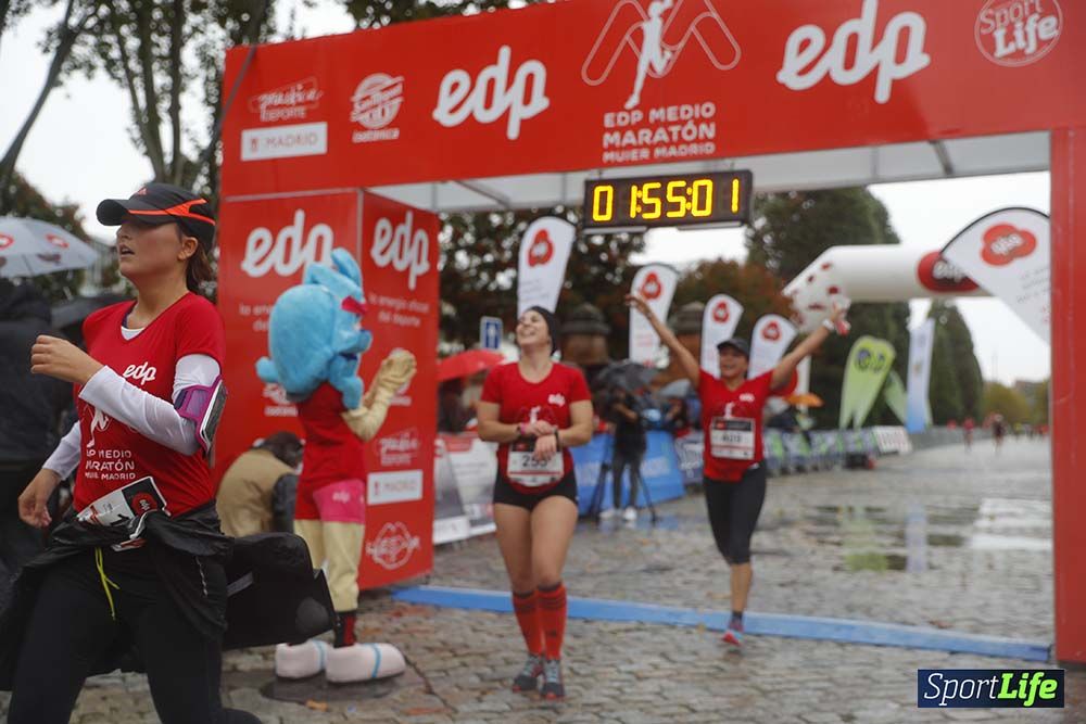 EDP Medio Maratón de la Mujer meta 3