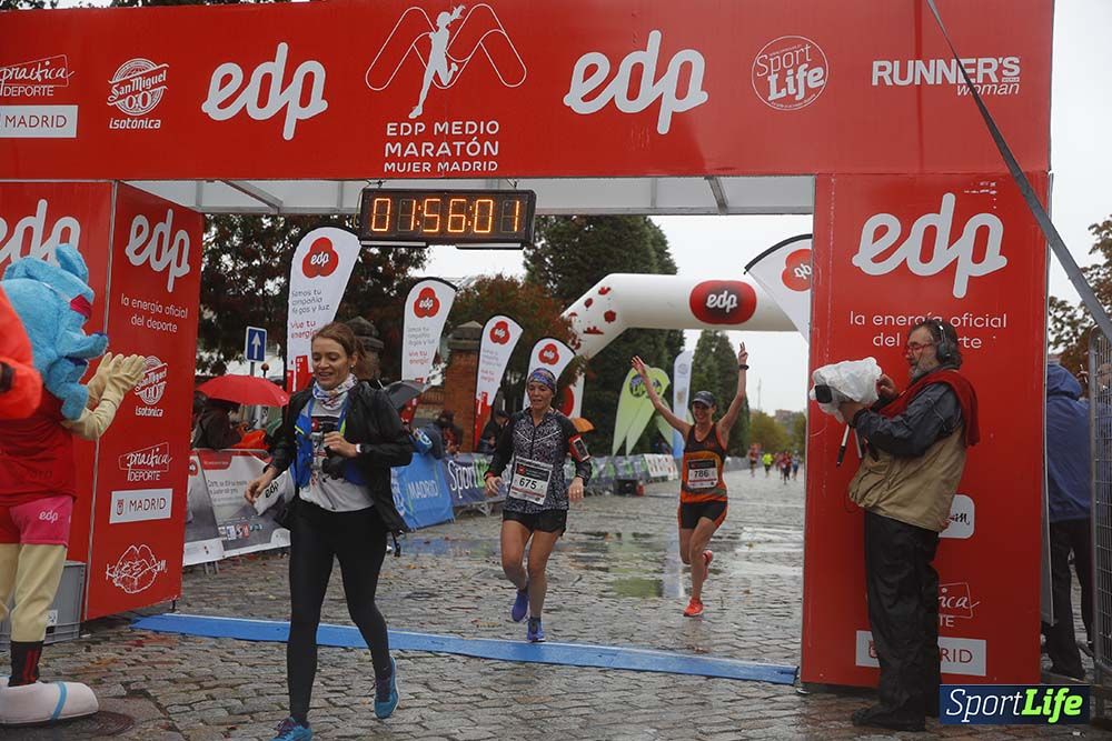EDP Medio Maratón de la Mujer meta 3