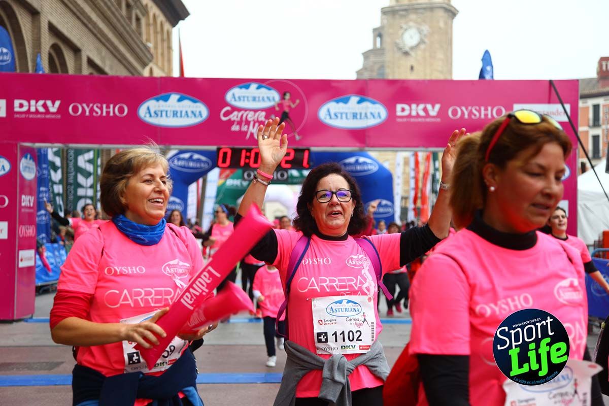 Carrera de la Mujer Zaragoza meta desde 1 h 5 min a 1h 11 min
