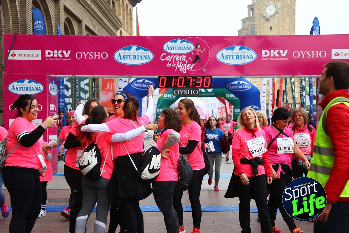 Carrera de la Mujer Zaragoza meta desde 1 h 5 min a 1h 11 min