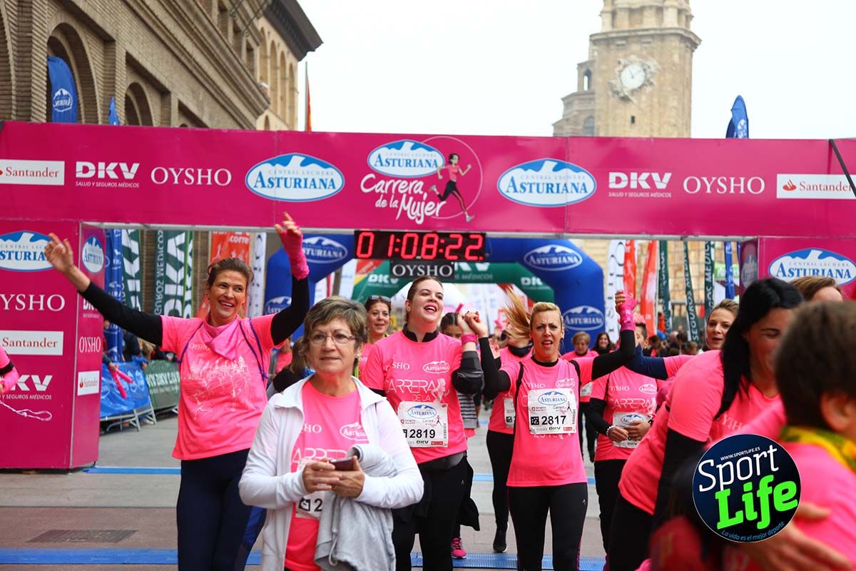 Carrera de la Mujer Zaragoza meta desde 1 h 5 min a 1h 11 min