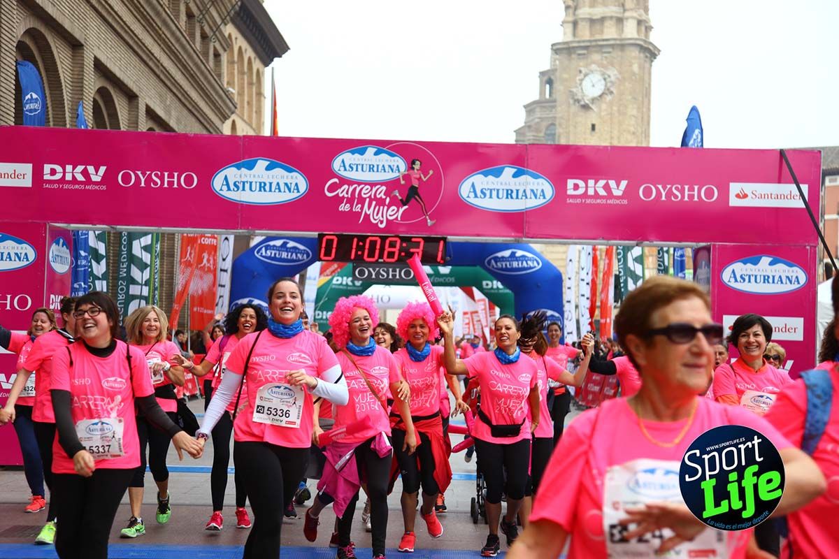 Carrera de la Mujer Zaragoza meta desde 1 h 5 min a 1h 11 min