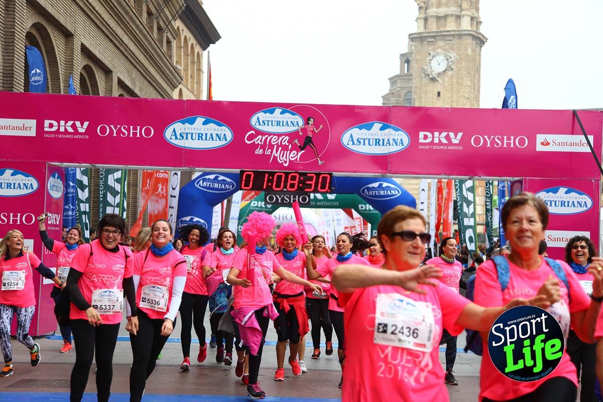 Carrera de la Mujer Zaragoza meta desde 1 h 5 min a 1h 11 min