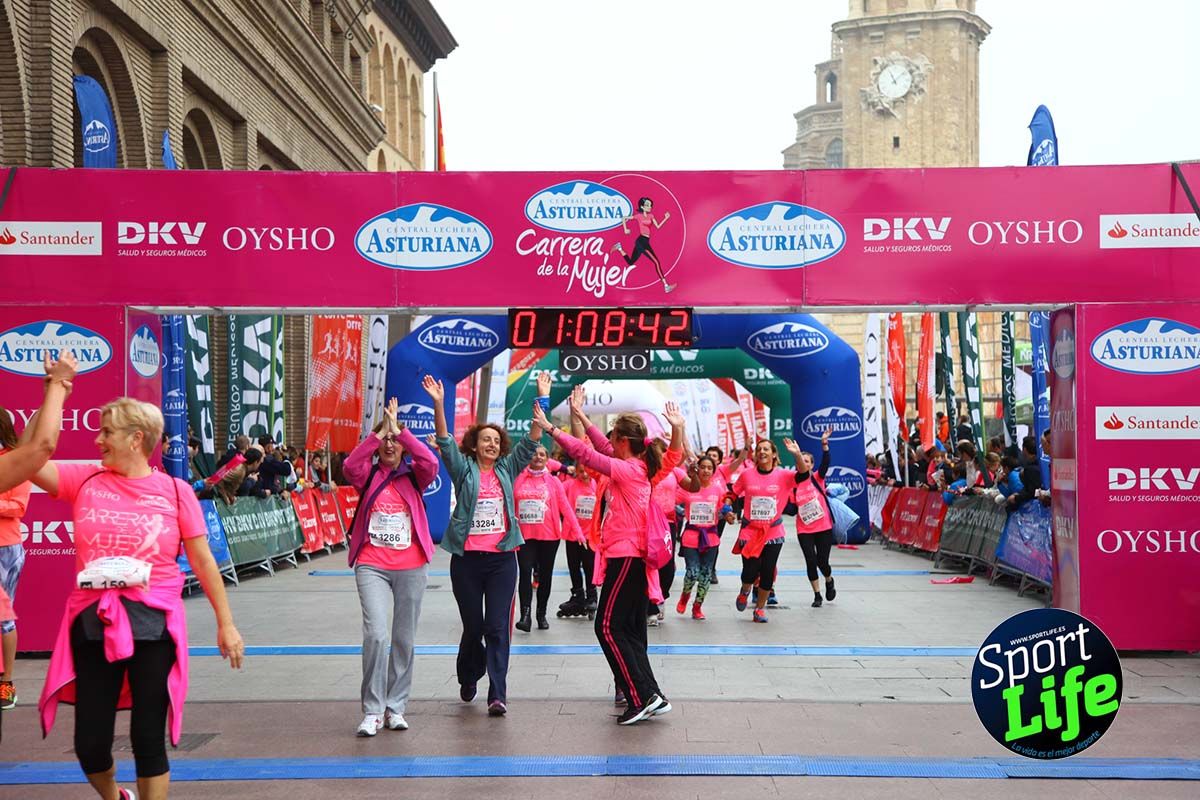 Carrera de la Mujer Zaragoza meta desde 1 h 5 min a 1h 11 min