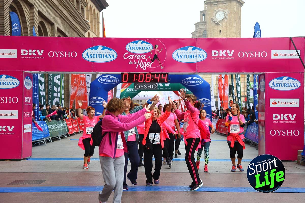 Carrera de la Mujer Zaragoza meta desde 1 h 5 min a 1h 11 min