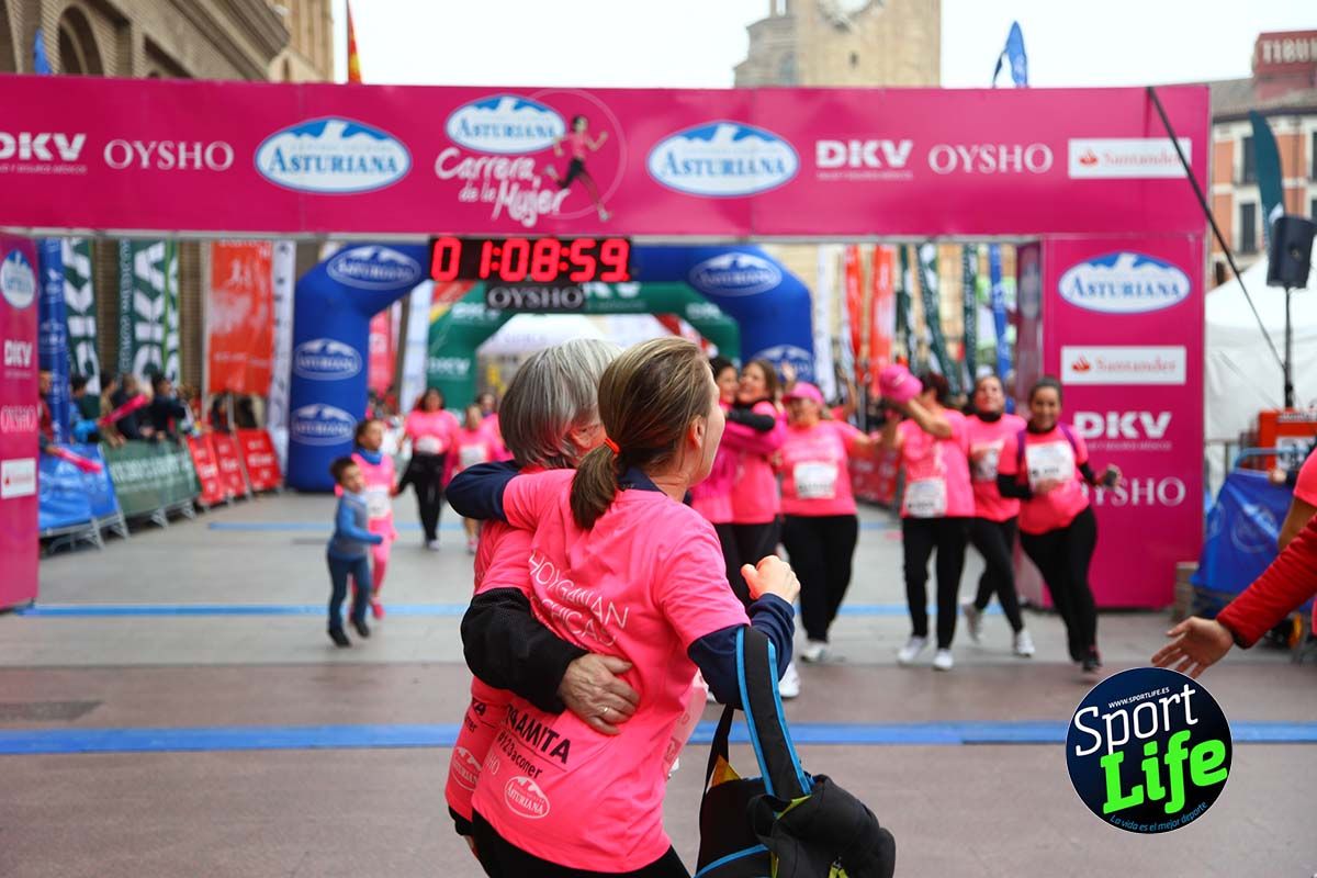 Carrera de la Mujer Zaragoza meta desde 1 h 5 min a 1h 11 min