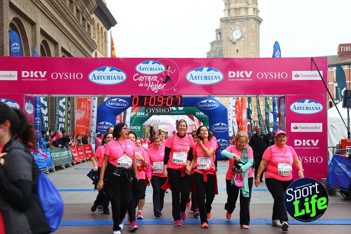 Carrera de la Mujer Zaragoza meta desde 1 h 5 min a 1h 11 min
