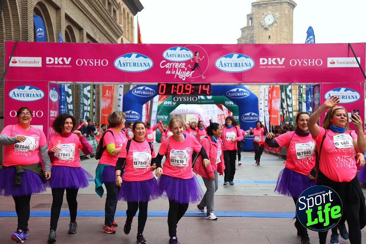 Carrera de la Mujer Zaragoza meta desde 1 h 5 min a 1h 11 min