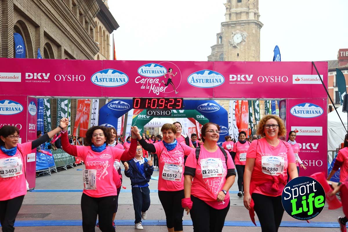 Carrera de la Mujer Zaragoza meta desde 1 h 5 min a 1h 11 min