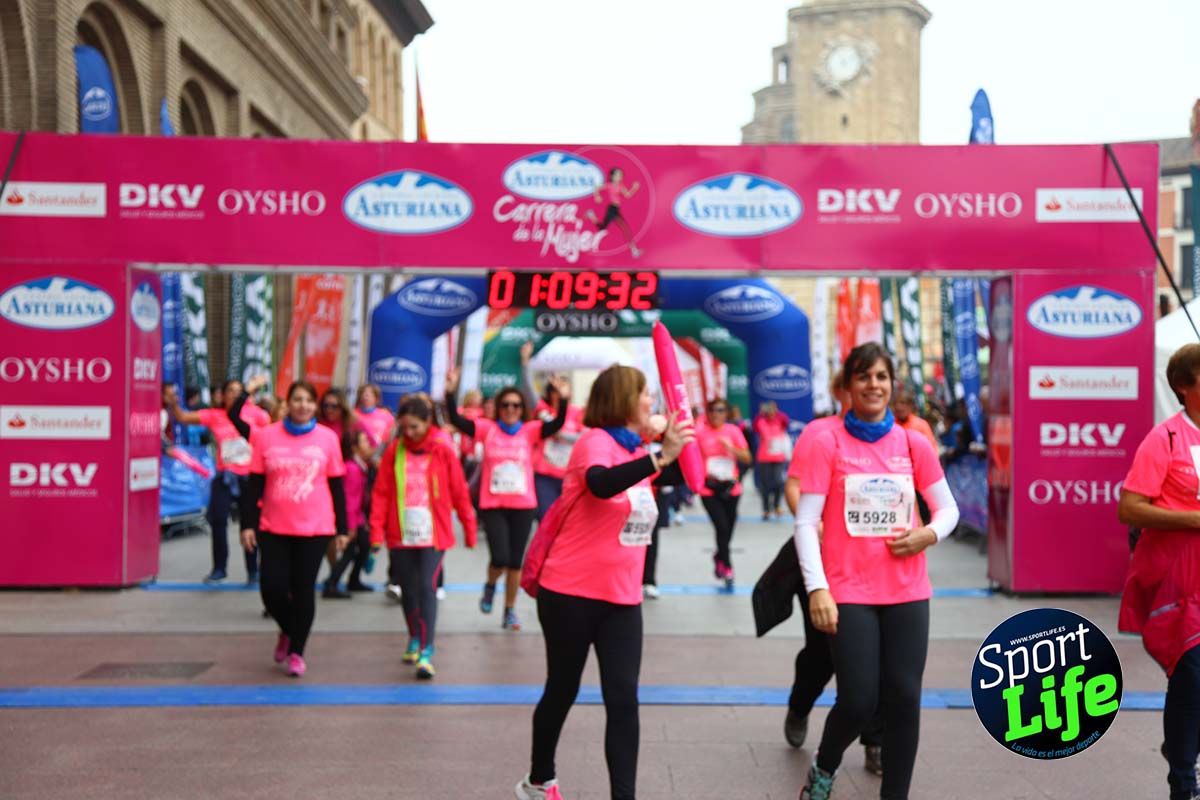 Carrera de la Mujer Zaragoza meta desde 1 h 5 min a 1h 11 min