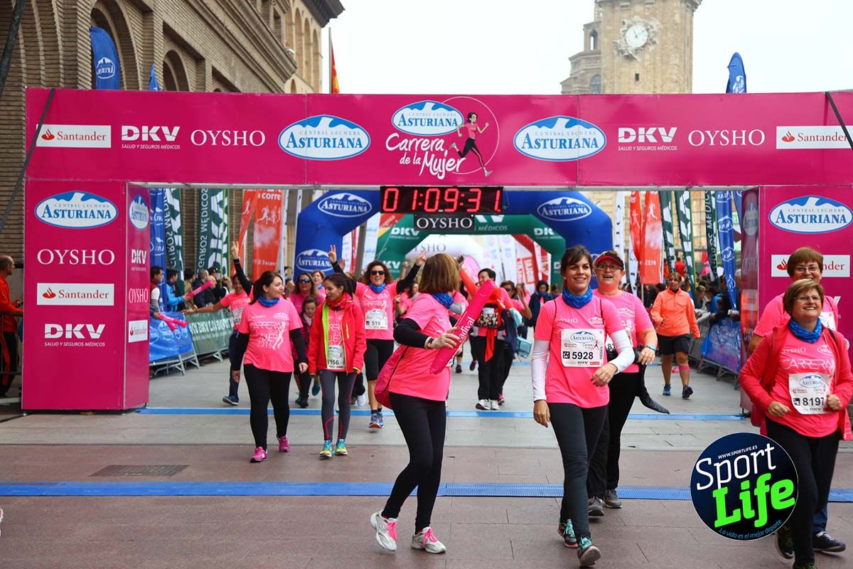 Carrera de la Mujer Zaragoza meta desde 1 h 5 min a 1h 11 min