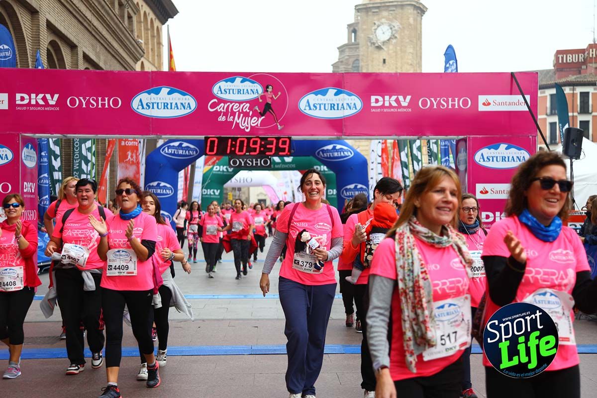 Carrera de la Mujer Zaragoza meta desde 1 h 5 min a 1h 11 min