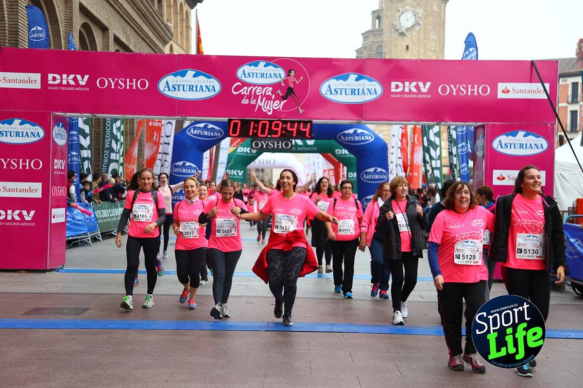Carrera de la Mujer Zaragoza meta desde 1 h 5 min a 1h 11 min