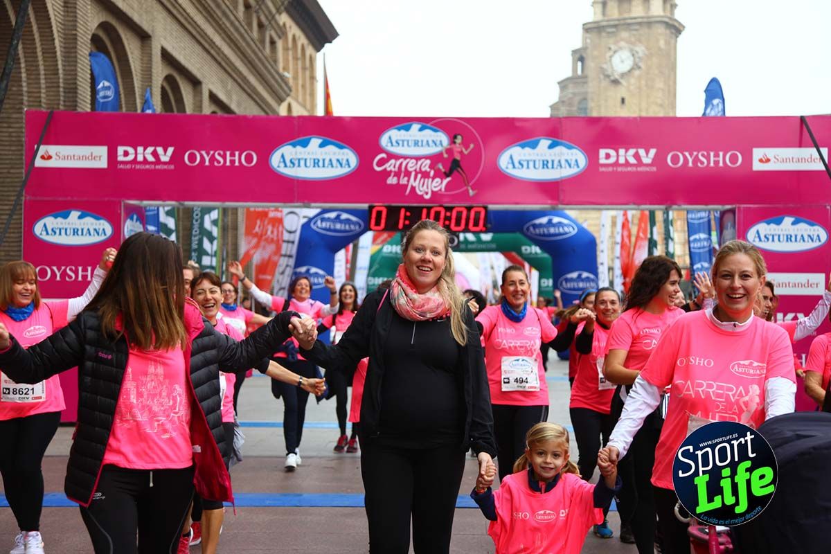 Carrera de la Mujer Zaragoza meta desde 1 h 5 min a 1h 11 min