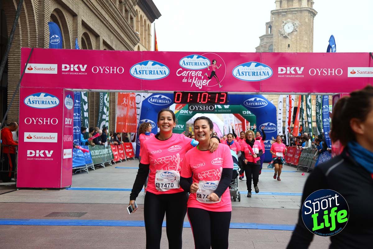 Carrera de la Mujer Zaragoza meta desde 1 h 5 min a 1h 11 min