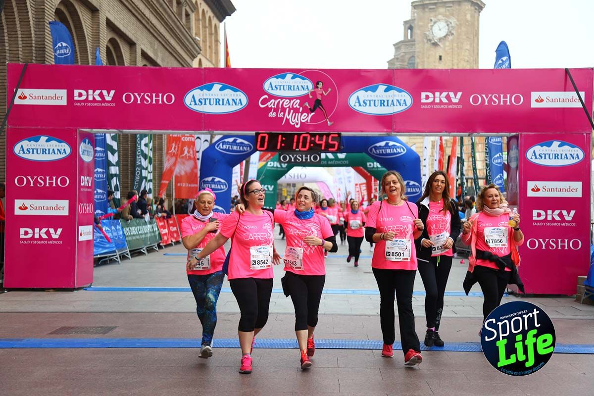 Carrera de la Mujer Zaragoza meta desde 1 h 5 min a 1h 11 min