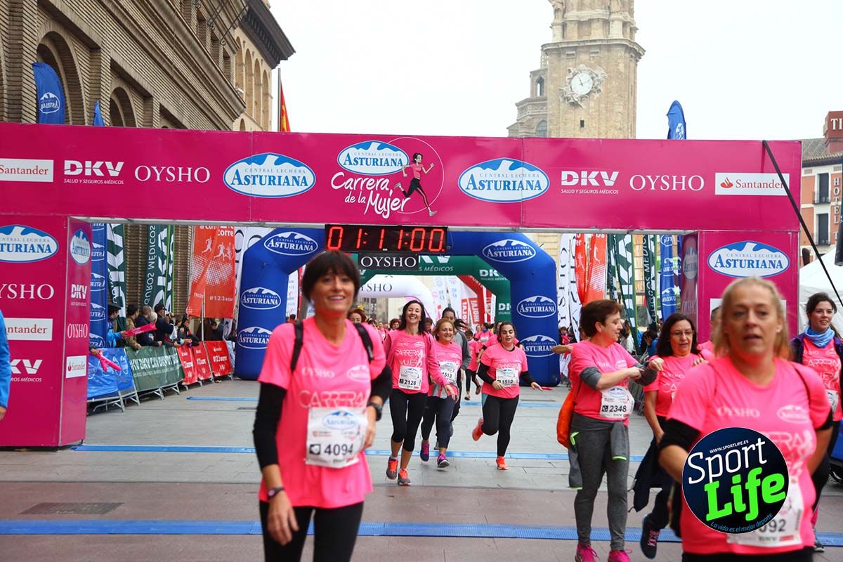 Carrera de la Mujer Zaragoza meta desde 1 h 5 min a 1h 11 min