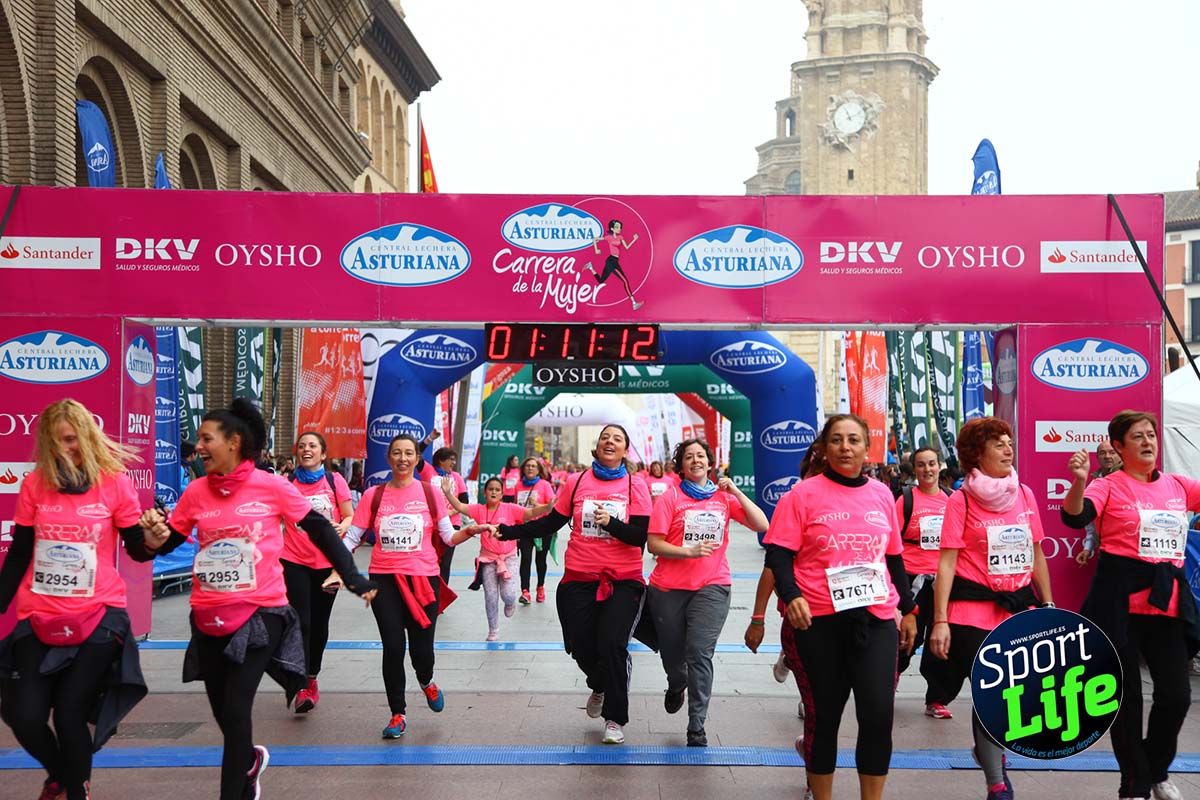 Carrera de la Mujer Zaragoza meta desde 1 h 5 min a 1h 11 min