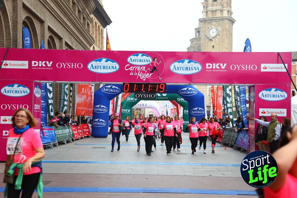 Carrera de la Mujer Zaragoza meta desde 1 h 5 min a 1h 11 min