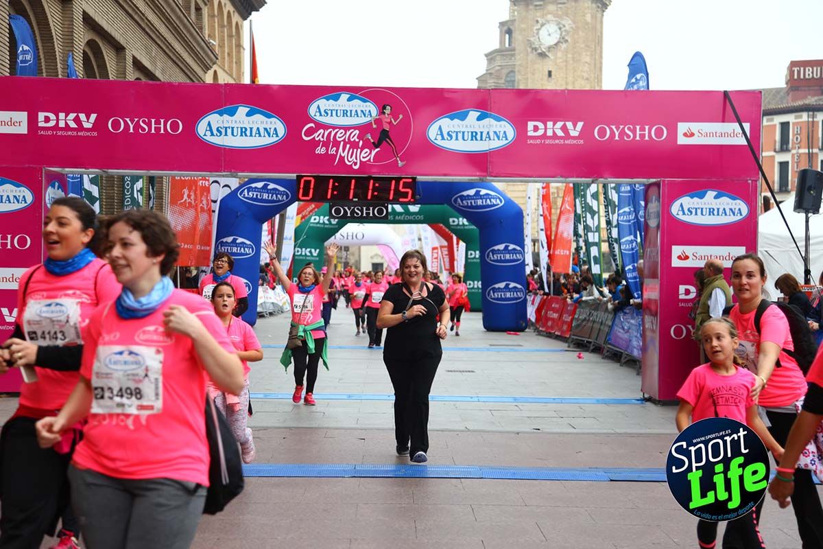 Carrera de la Mujer Zaragoza meta desde 1 h 5 min a 1h 11 min