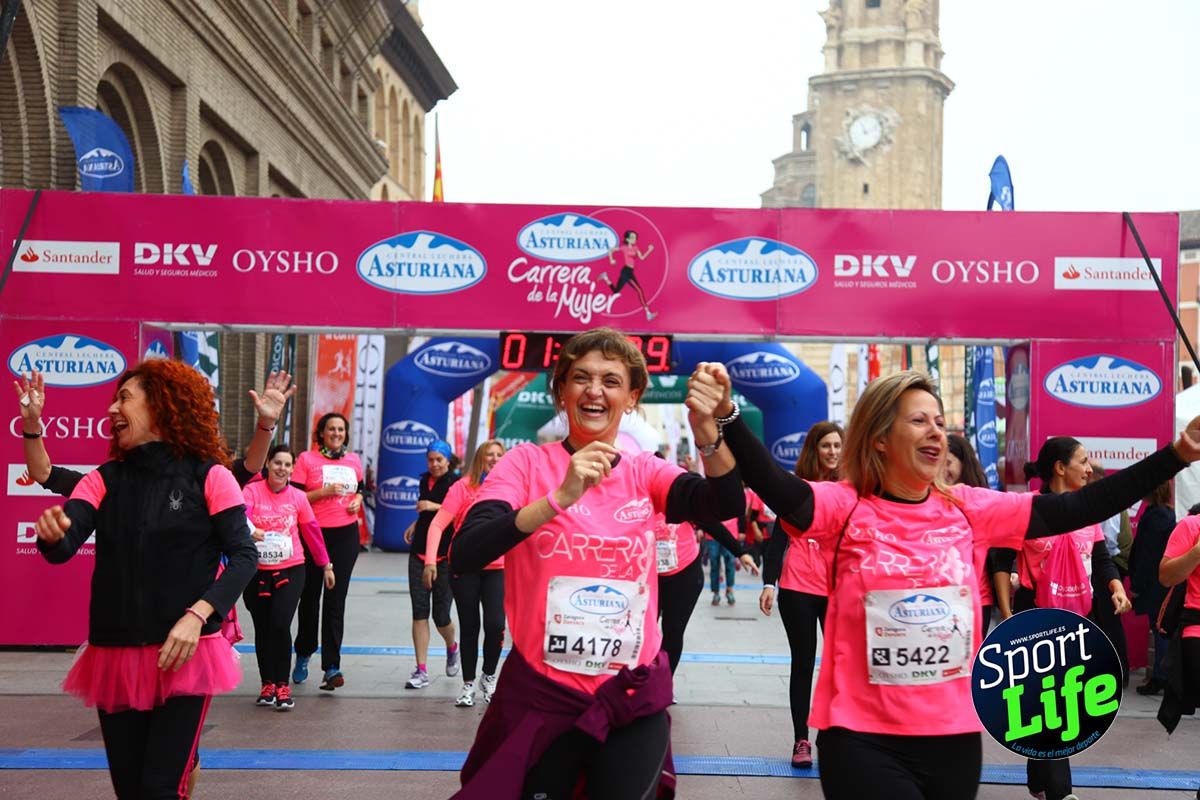 Carrera de la Mujer Zaragoza meta desde 1 h 5 min a 1h 11 min