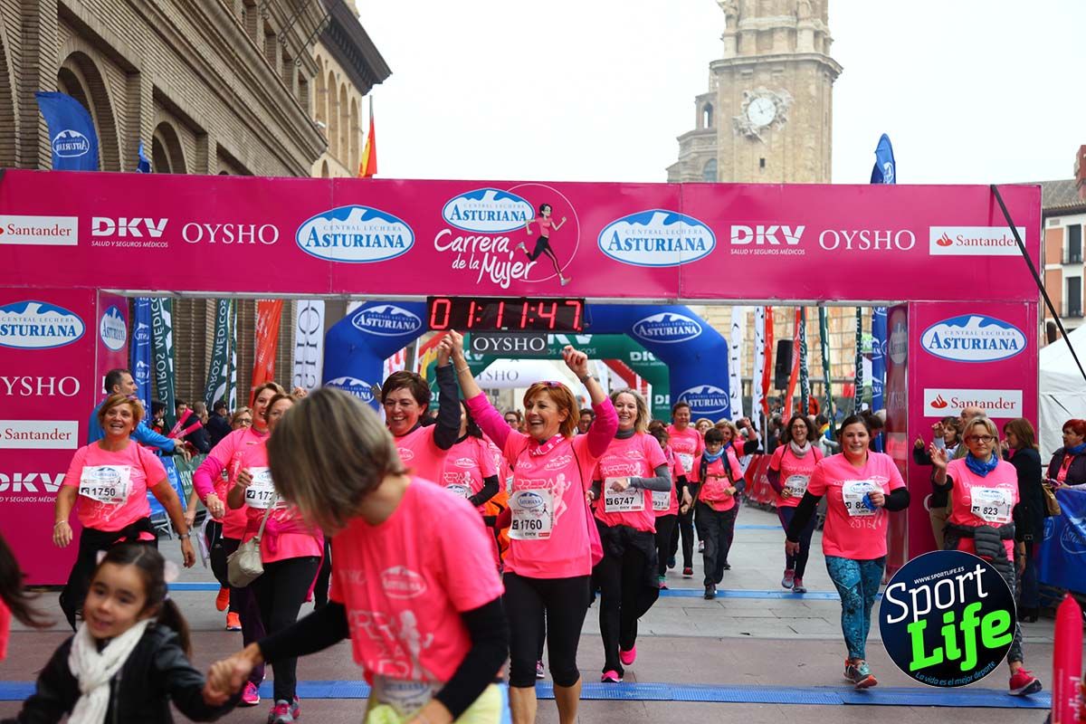 Carrera de la Mujer Zaragoza meta desde 1 h 5 min a 1h 11 min