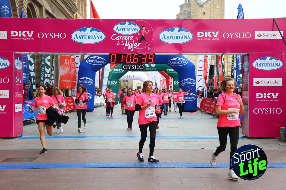 Carrera de la Mujer Zaragoza meta desde 1 h 5 min a 1h 11 min