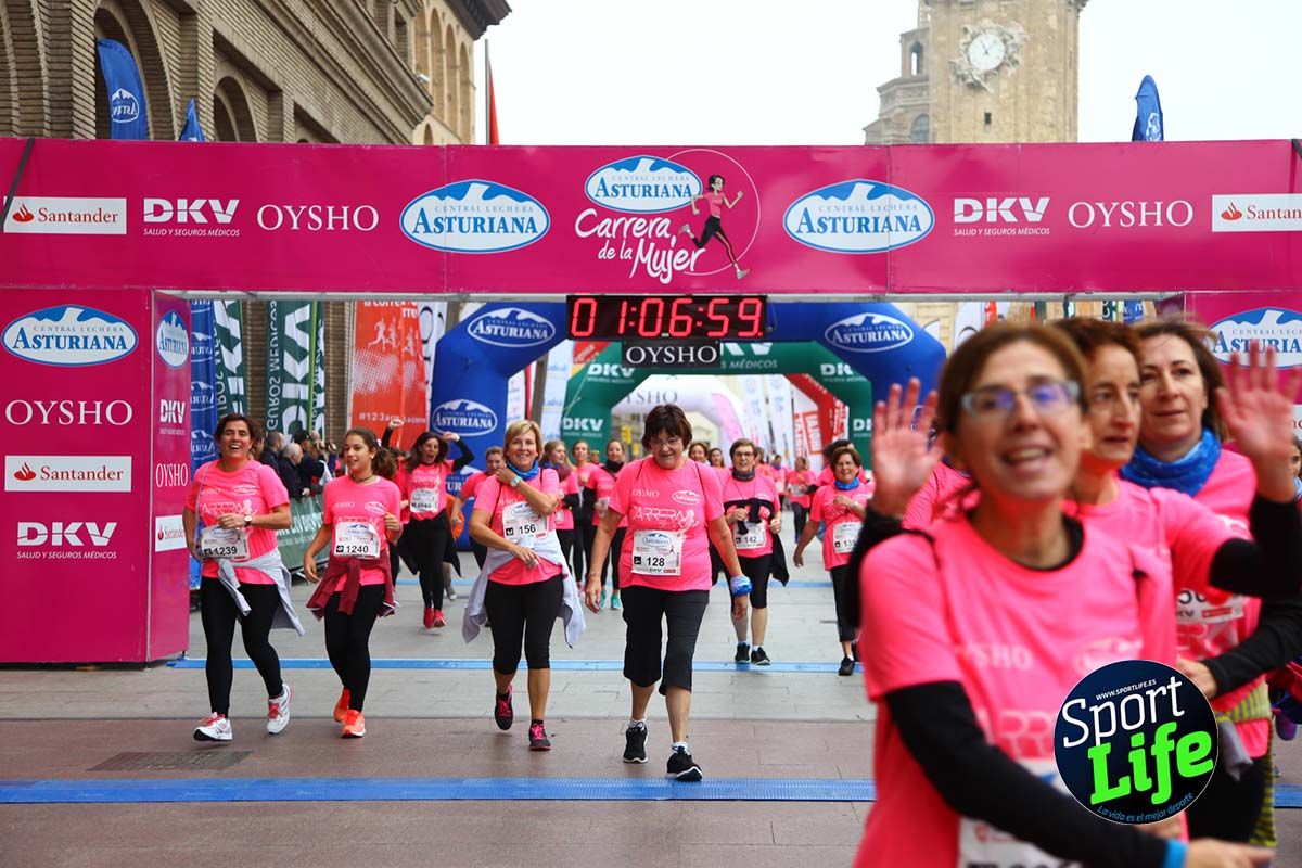 Carrera de la Mujer Zaragoza meta desde 1 h 5 min a 1h 11 min