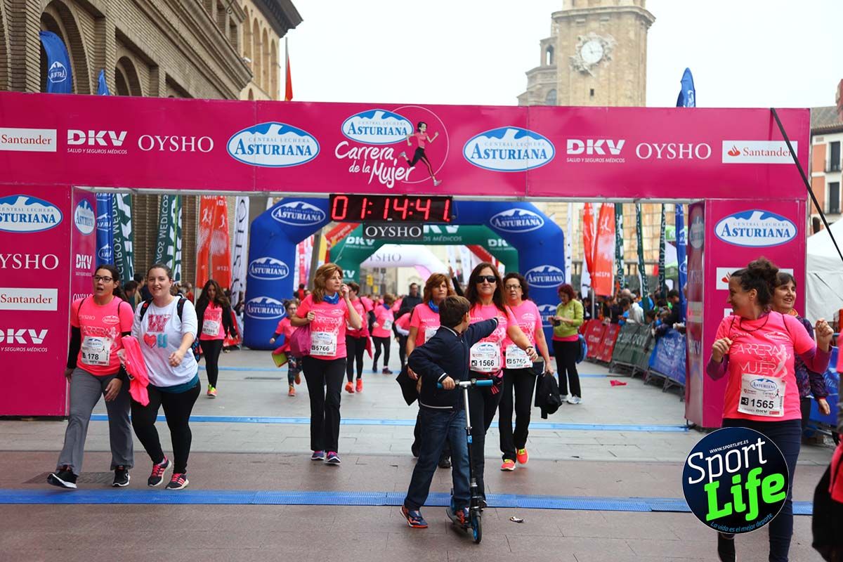 Carrera de la Mujer Zaragoza meta desde 1h11 a1h57