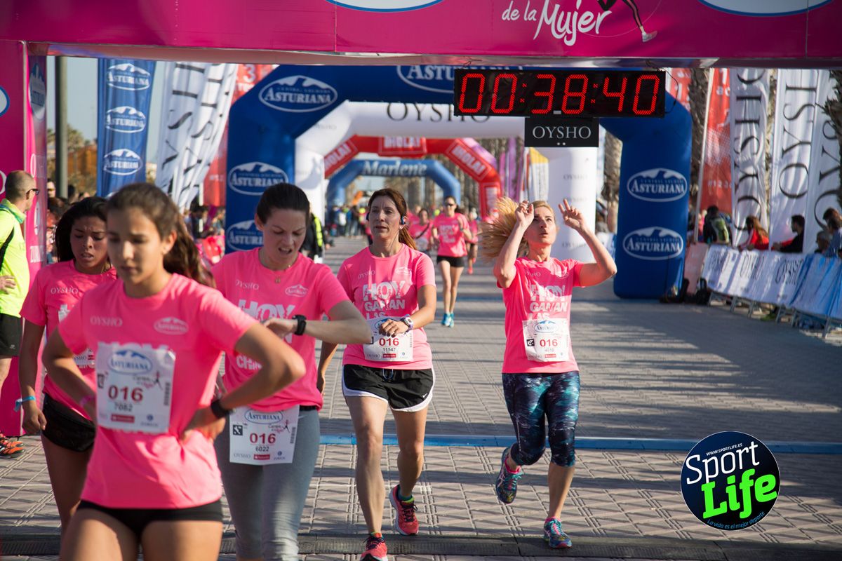 Carrera de la Mujer meta 2 (desde el minuto 32 hasta el 40)