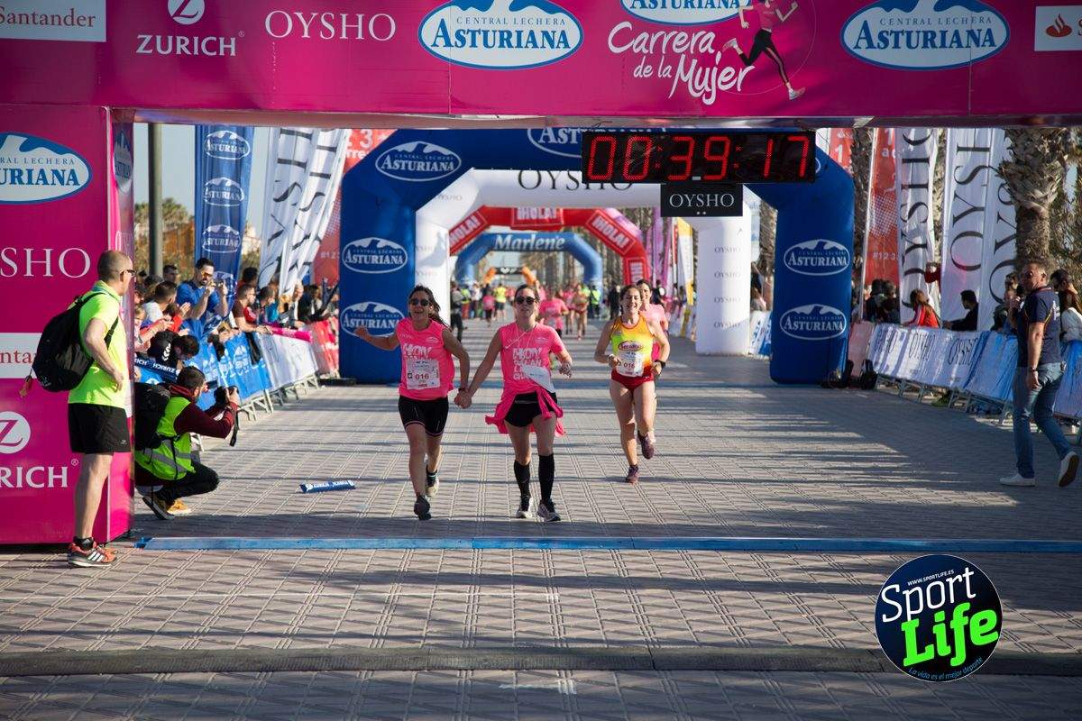 Carrera de la Mujer meta 2 (desde el minuto 32 hasta el 40)