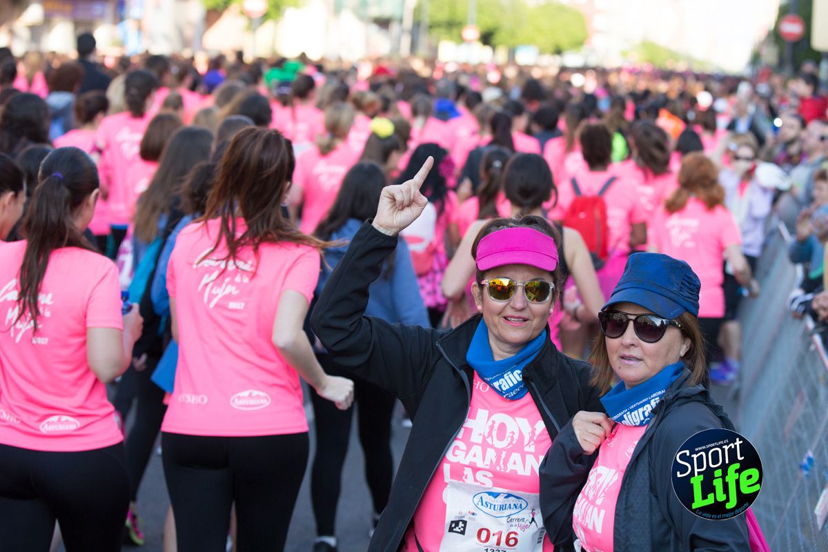 La salida de la Carrera de la Mujer de Valencia en imágenes