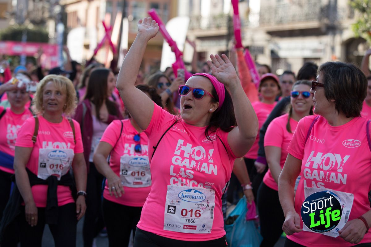 La salida de la Carrera de la Mujer de Valencia en imágenes