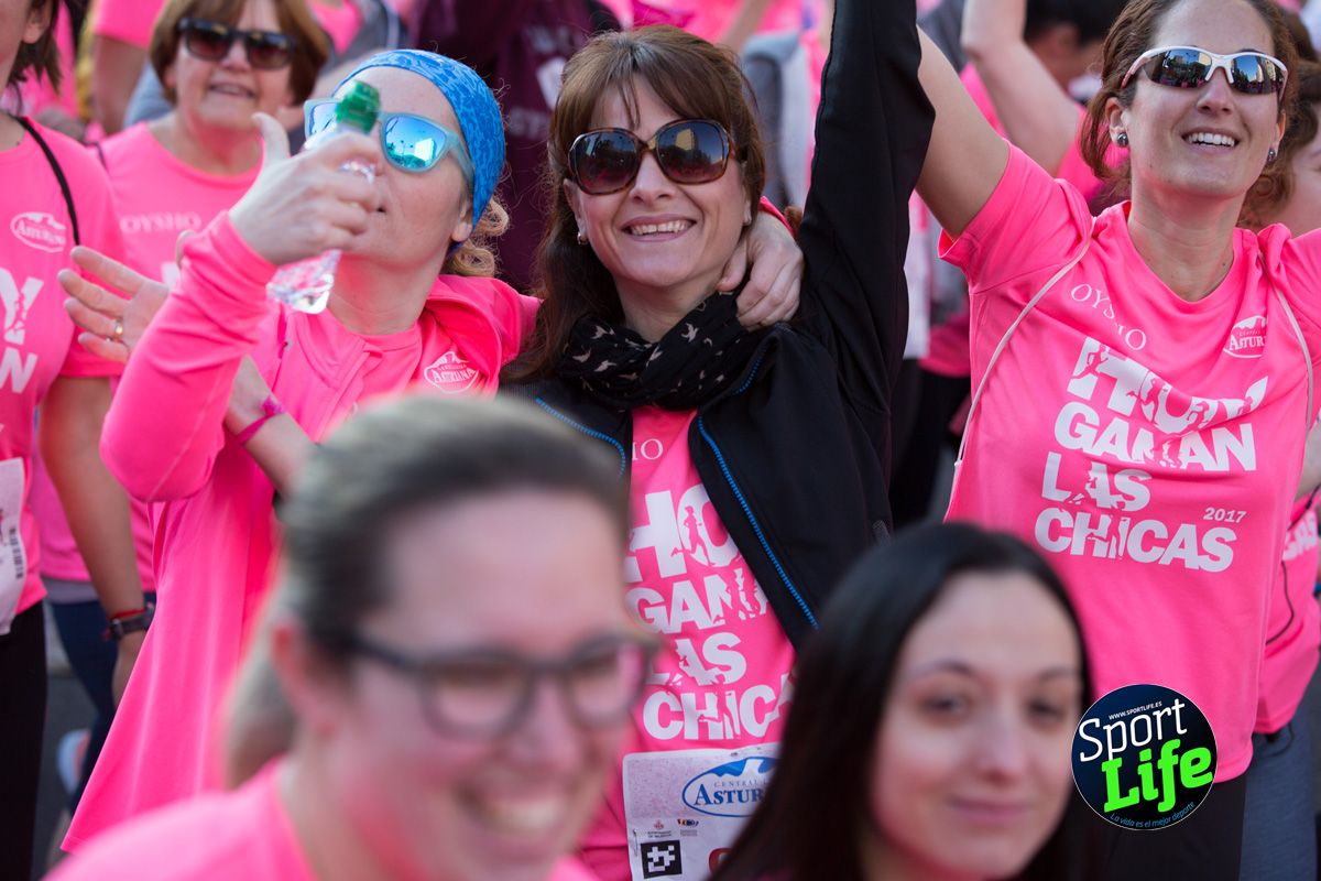 La salida de la Carrera de la Mujer de Valencia en imágenes
