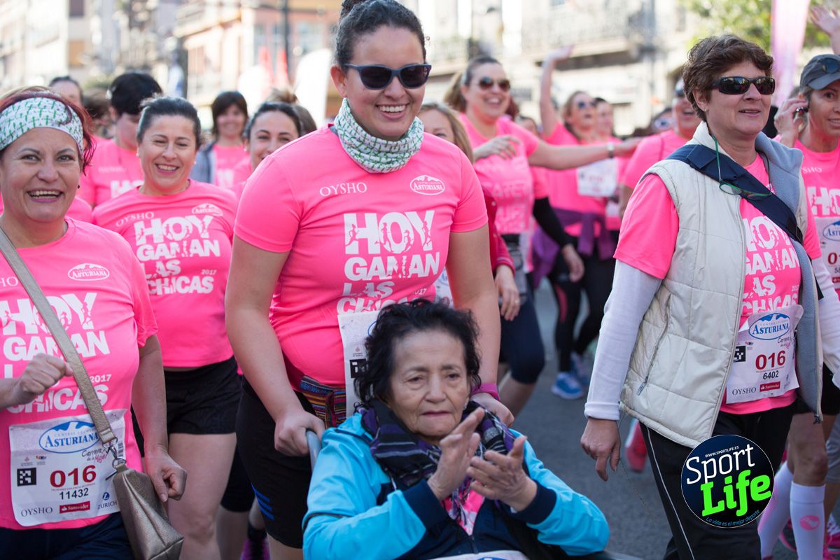 La salida de la Carrera de la Mujer de Valencia en imágenes