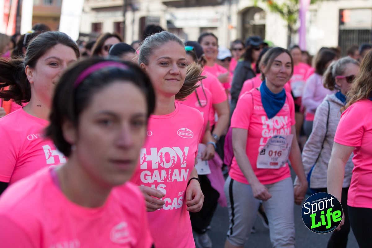 La salida de la Carrera de la Mujer de Valencia en imágenes