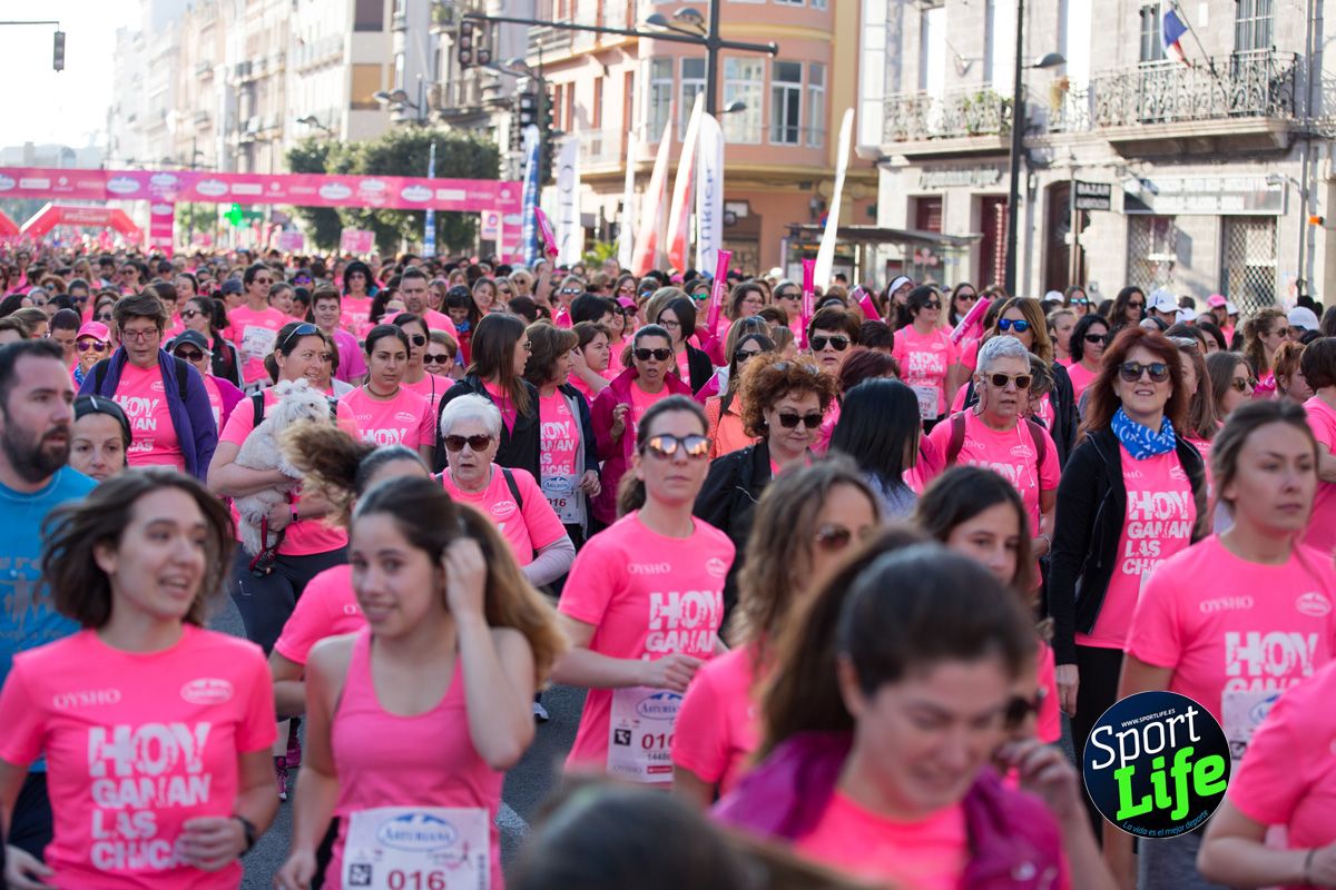 La salida de la Carrera de la Mujer de Valencia en imágenes