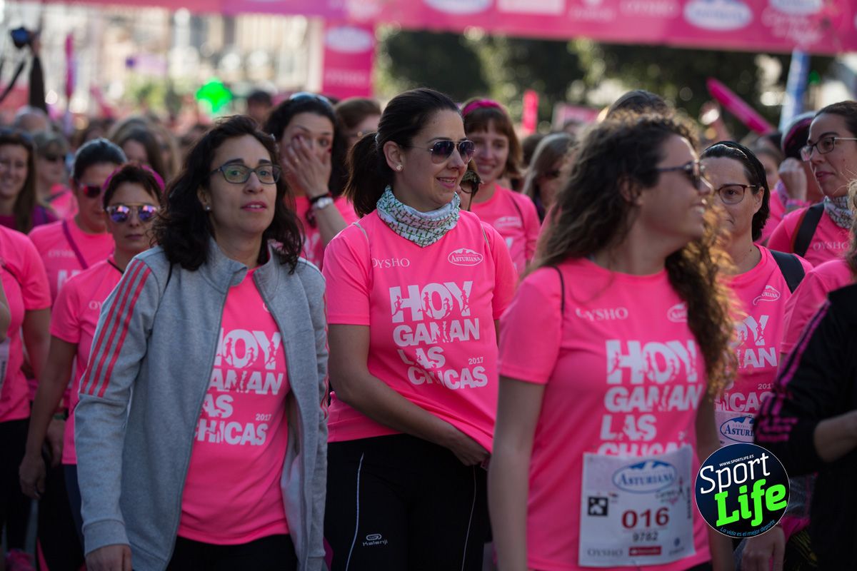 La salida de la Carrera de la Mujer de Valencia en imágenes