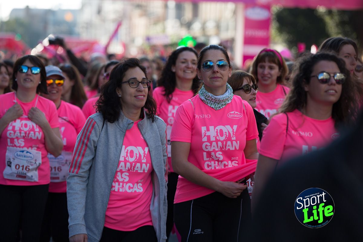 La salida de la Carrera de la Mujer de Valencia en imágenes