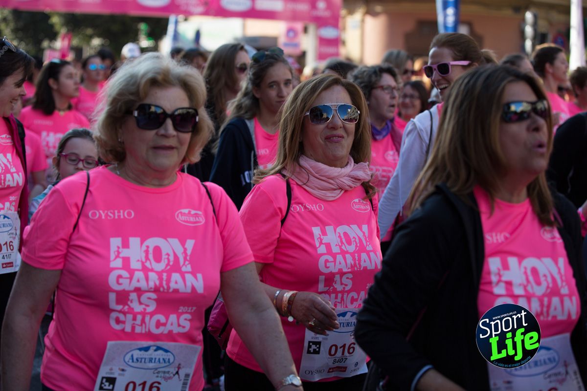 La salida de la Carrera de la Mujer de Valencia en imágenes