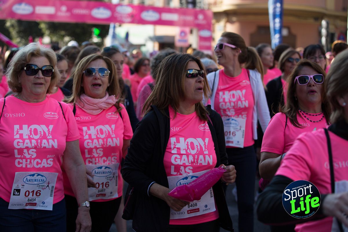 La salida de la Carrera de la Mujer de Valencia en imágenes