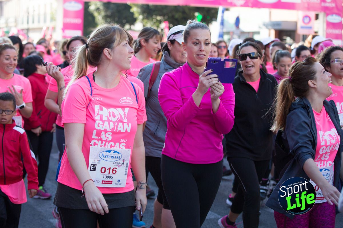 La salida de la Carrera de la Mujer de Valencia en imágenes