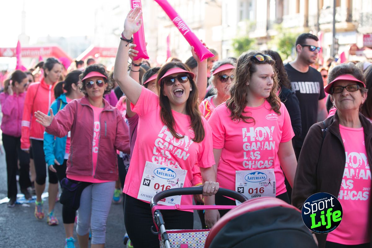 La salida de la Carrera de la Mujer de Valencia en imágenes