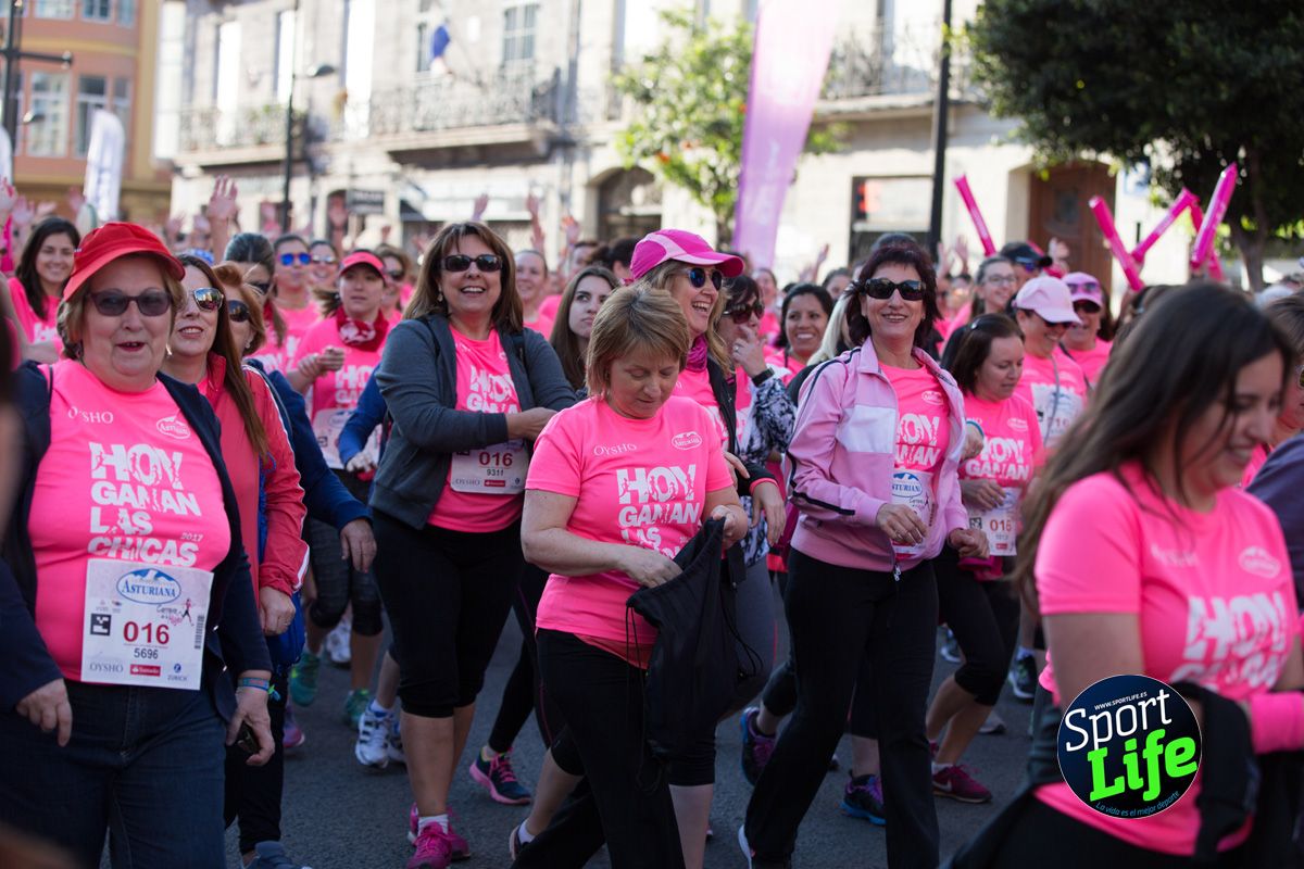 La salida de la Carrera de la Mujer de Valencia en imágenes