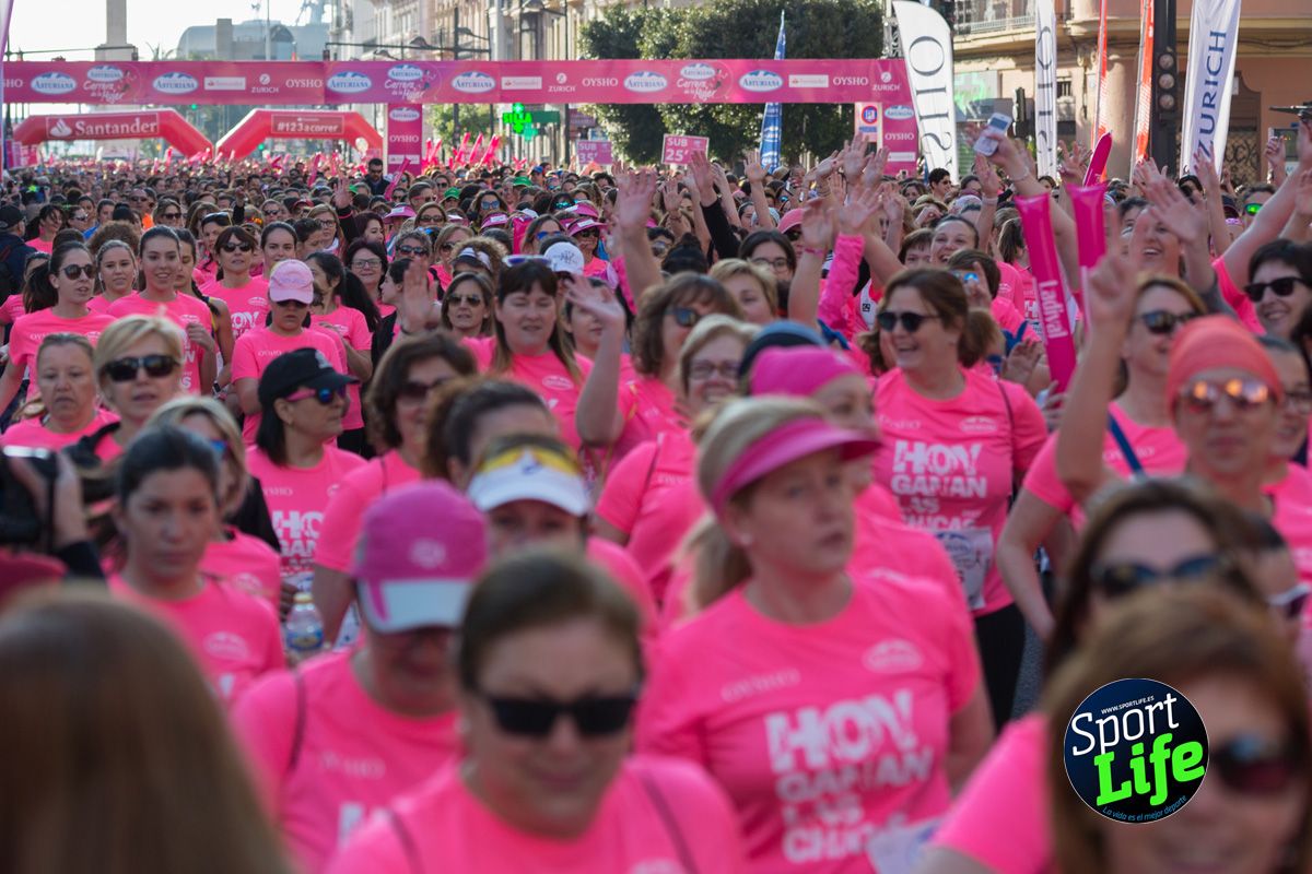 La salida de la Carrera de la Mujer de Valencia en imágenes