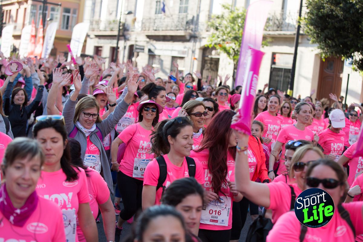 La salida de la Carrera de la Mujer de Valencia en imágenes